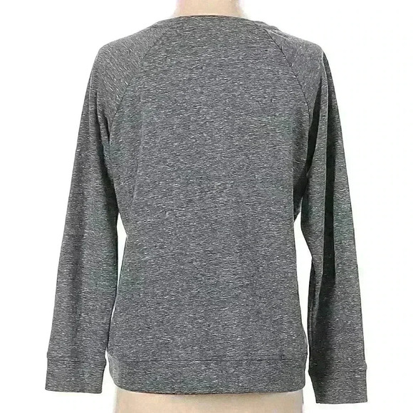 NWT🩶❄️Lightweight Snowflake Essential Sweatshirt - Picture 2 of 4